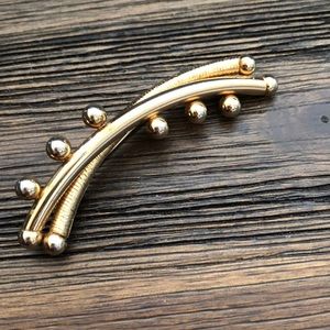 Kramer of New York Gold Brooch